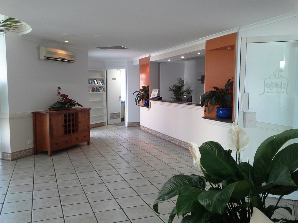 Gladstone Palms Motor Inn Ngoại thất bức ảnh