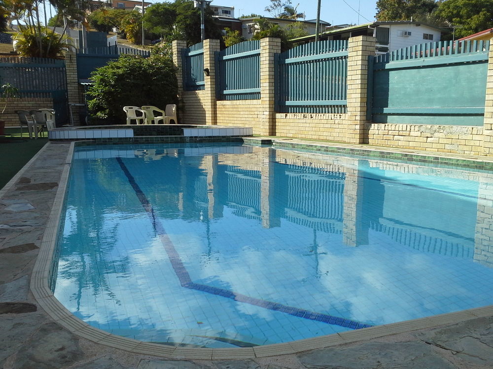 Gladstone Palms Motor Inn Ngoại thất bức ảnh