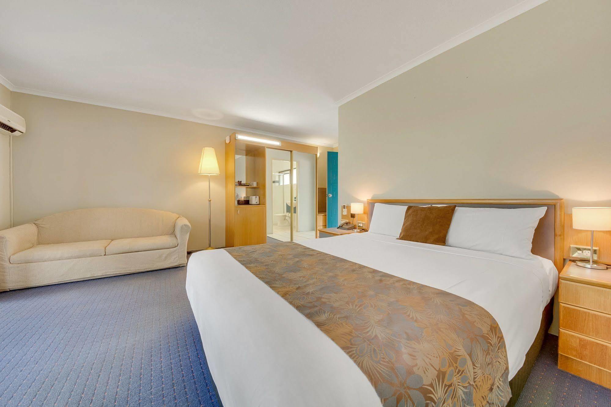 Gladstone Palms Motor Inn Ngoại thất bức ảnh