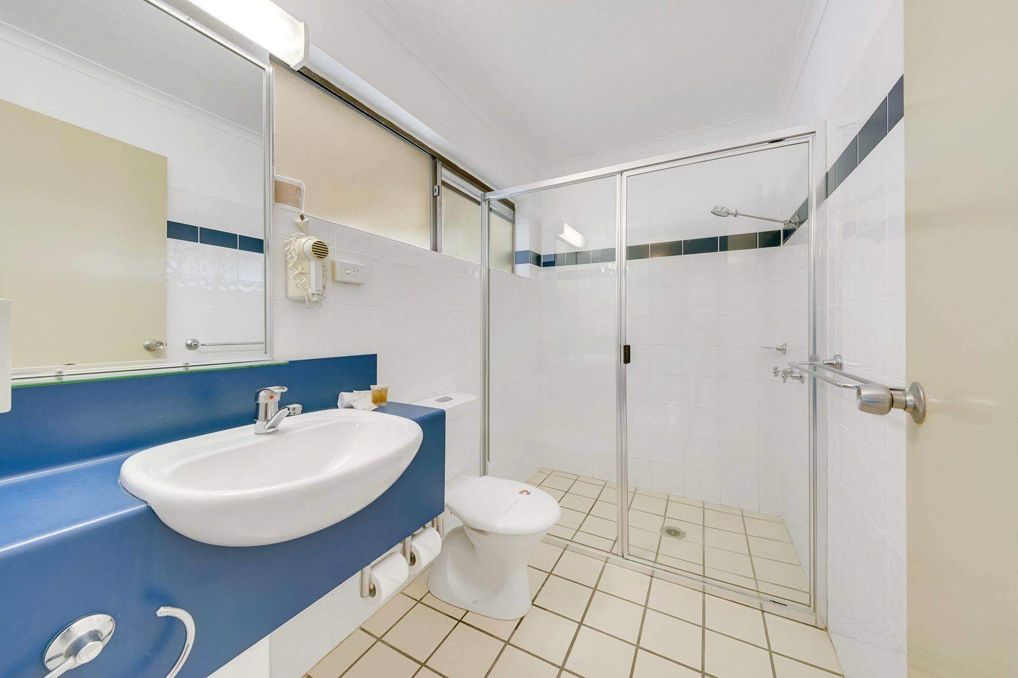Gladstone Palms Motor Inn Ngoại thất bức ảnh