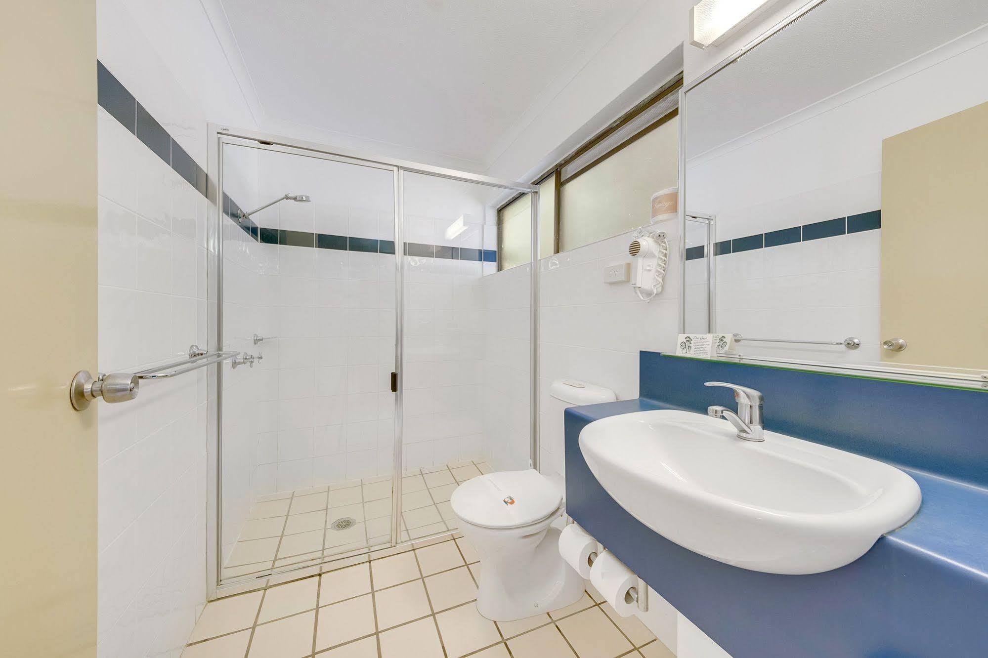 Gladstone Palms Motor Inn Ngoại thất bức ảnh