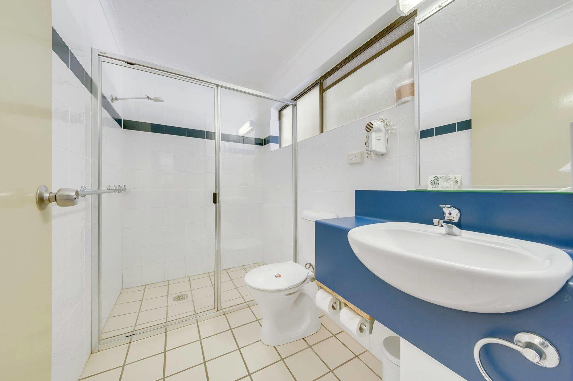 Gladstone Palms Motor Inn Ngoại thất bức ảnh
