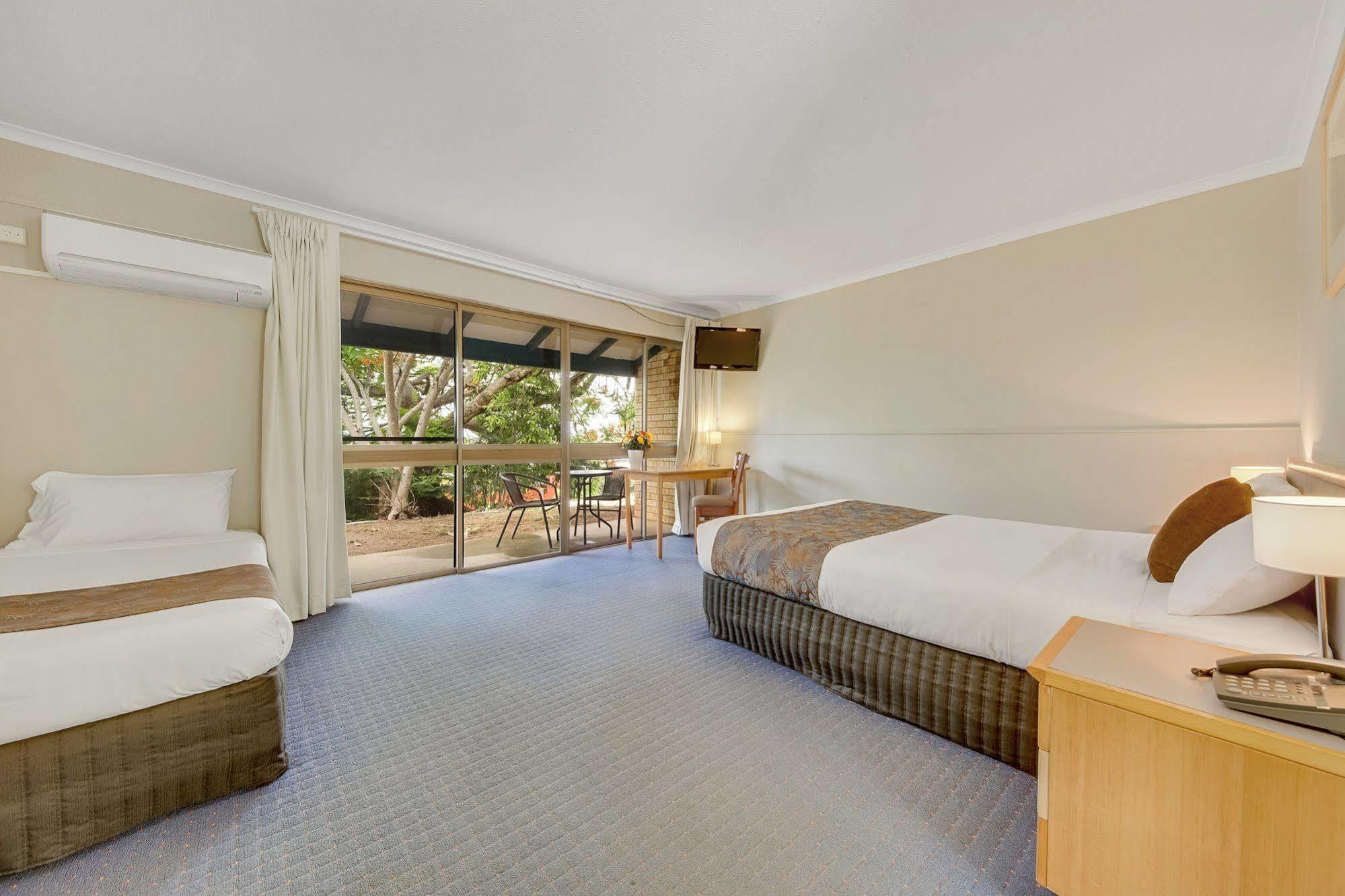 Gladstone Palms Motor Inn Ngoại thất bức ảnh
